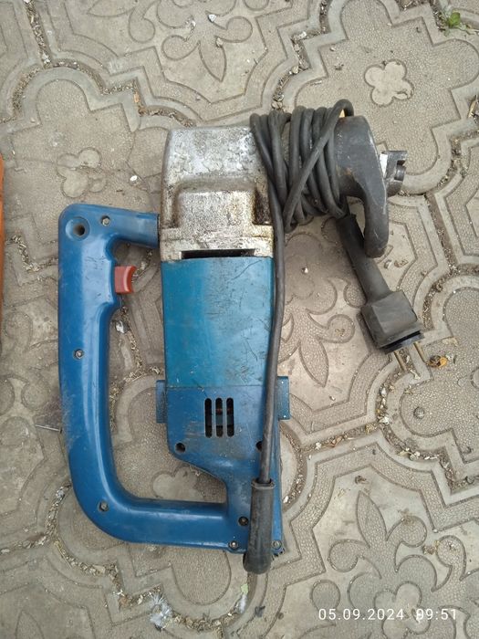 Электроножницы по металлу