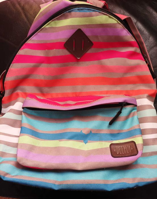 mochilas em bom estado