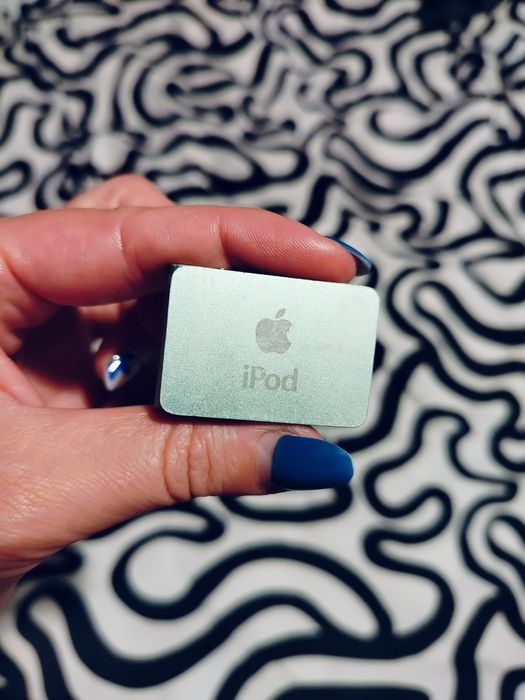 iPod z stacją dokującą