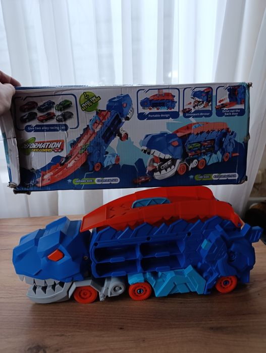 Трейлер-автопаркінг 2 в 1 "Dinosaur Truck"