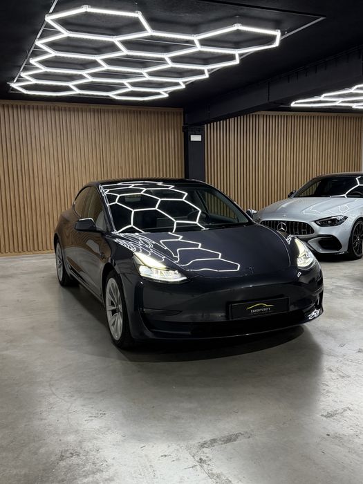 Tesla Model 3 LongRange Dual motor