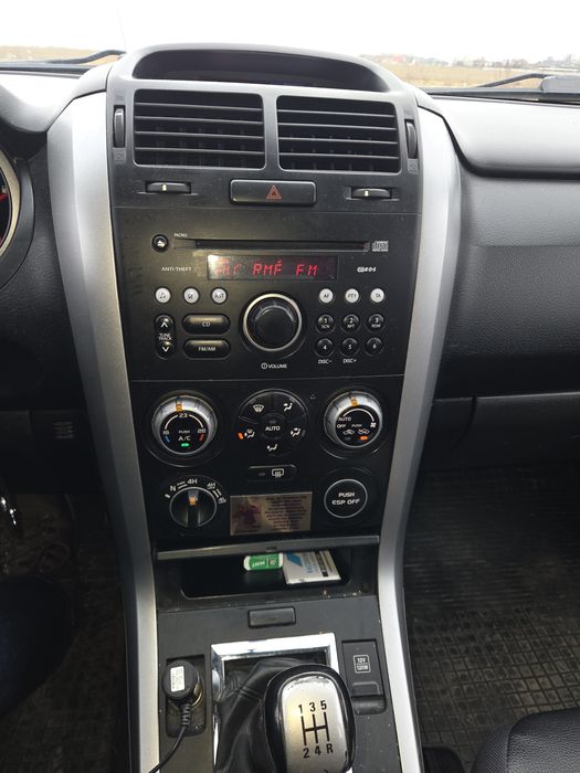 Suzuki Grand vitara2  2.0 benzyna