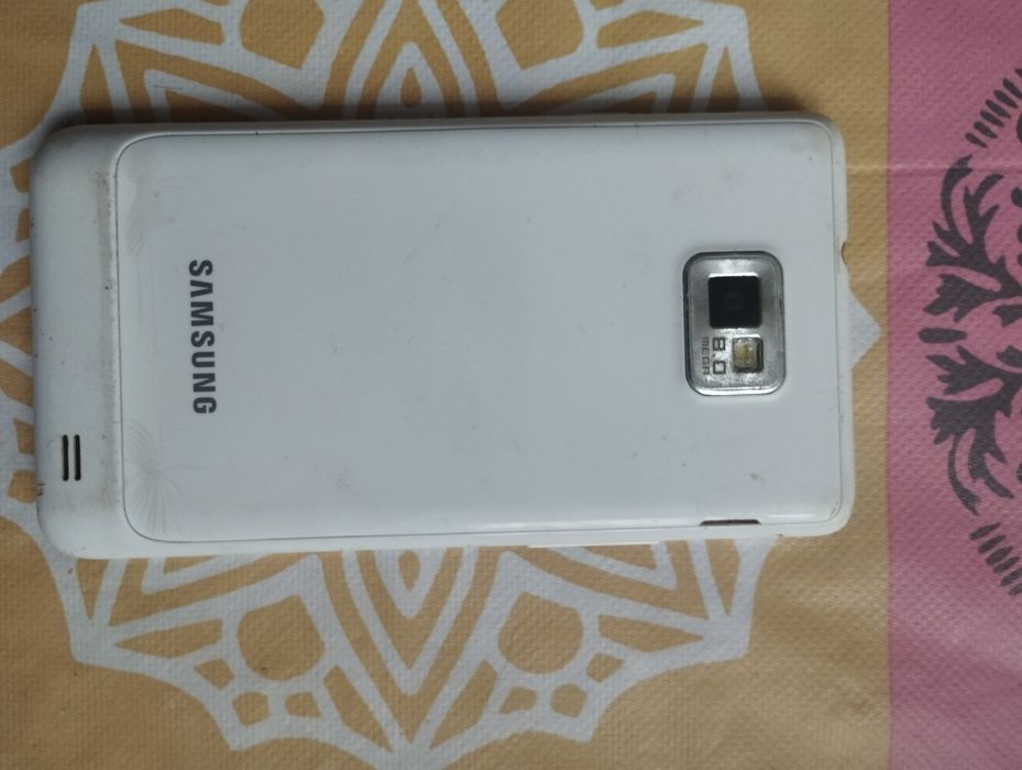 Смартфон Samsung  galaxy GT 19100