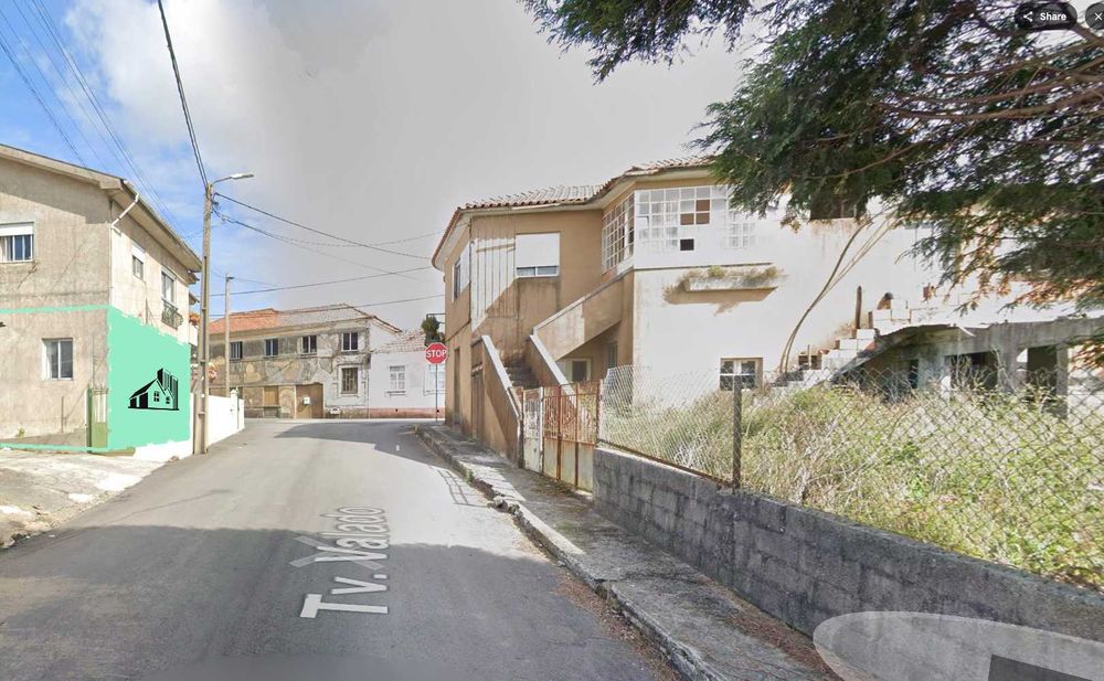 Espaço comercial com 200 m² em rua movimentada – São Paio de Oleiros