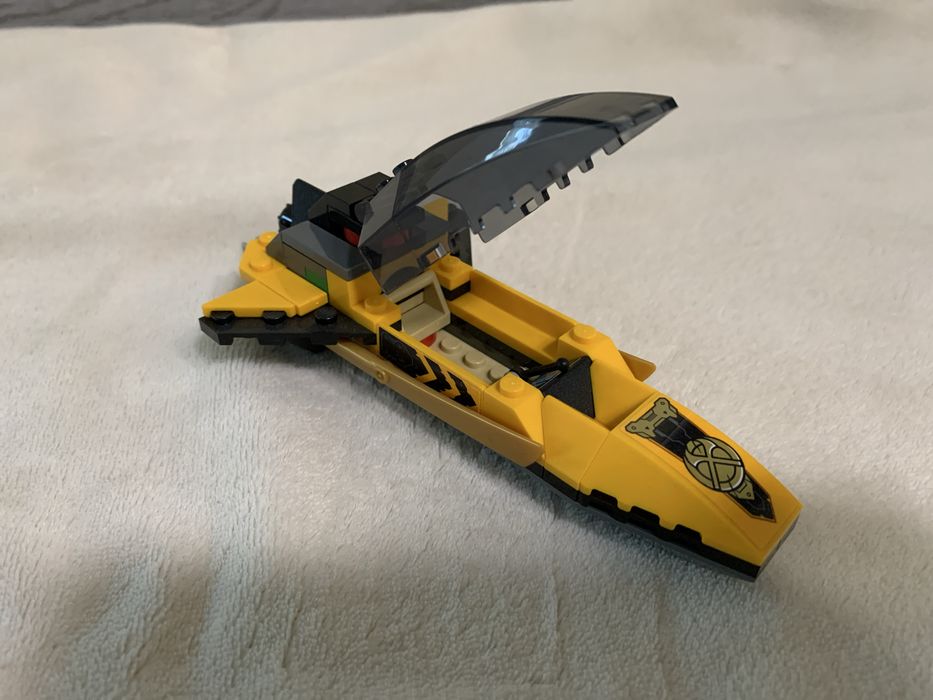 LEGO Ninjago Суперштормовий реактивний літак Рас та Арін (71833)