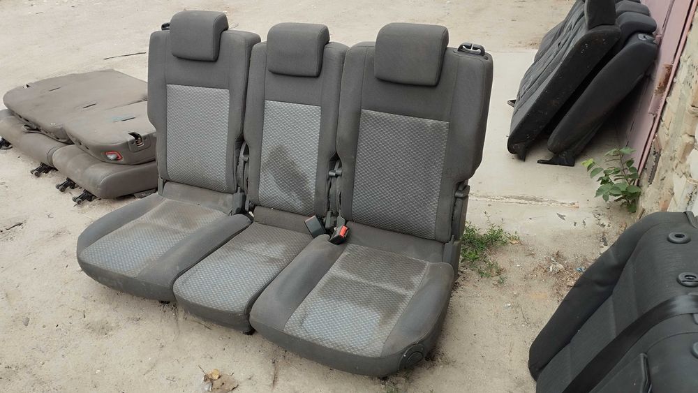 Задние сидения Ford C Max диван розкладное быстросъемный