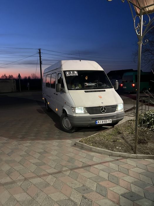 Продам Mersedes Sprinter 312D 8+1