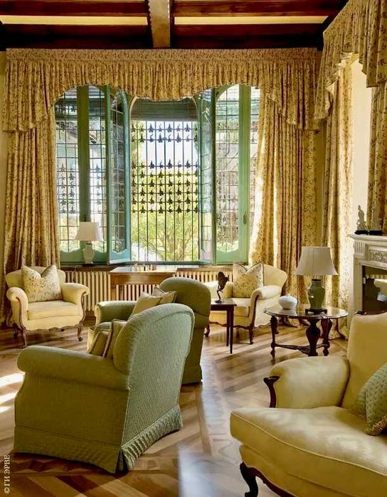 Италия. Эксклюзивная вилла с авторским ремонтом. Озеро Комо. Милан