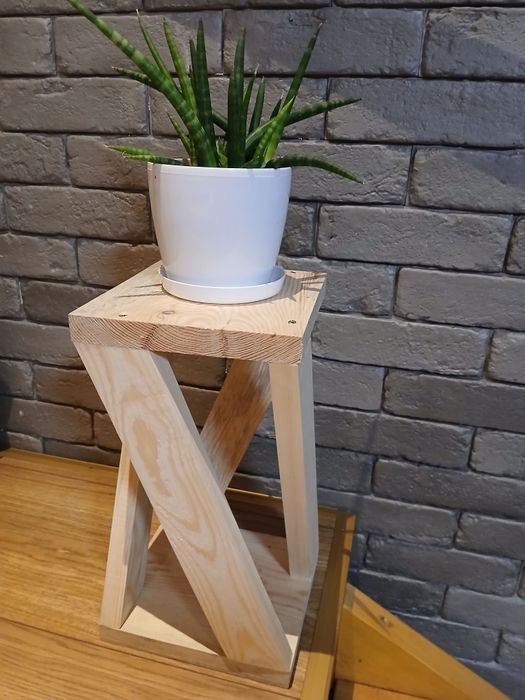 kwietnik/stojak/ozdoba drewniana