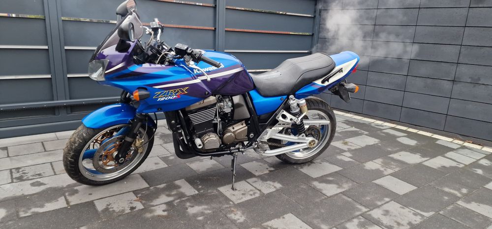 Kawasaki ZRX1200s 2001r.