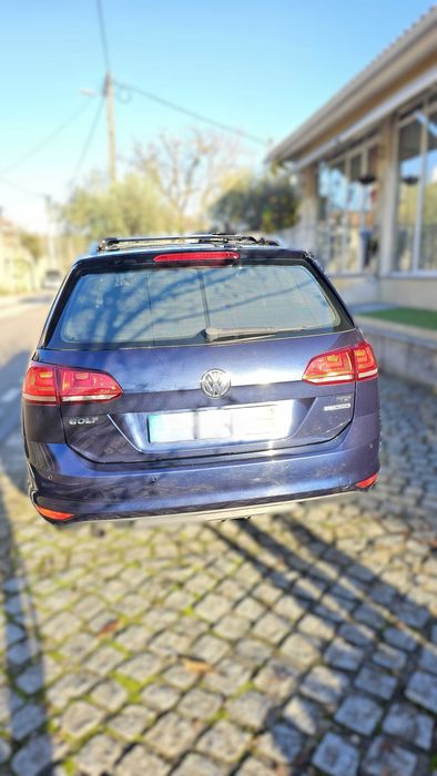 VW Golf Variant 1.6 tdi Confortline Bluemotion