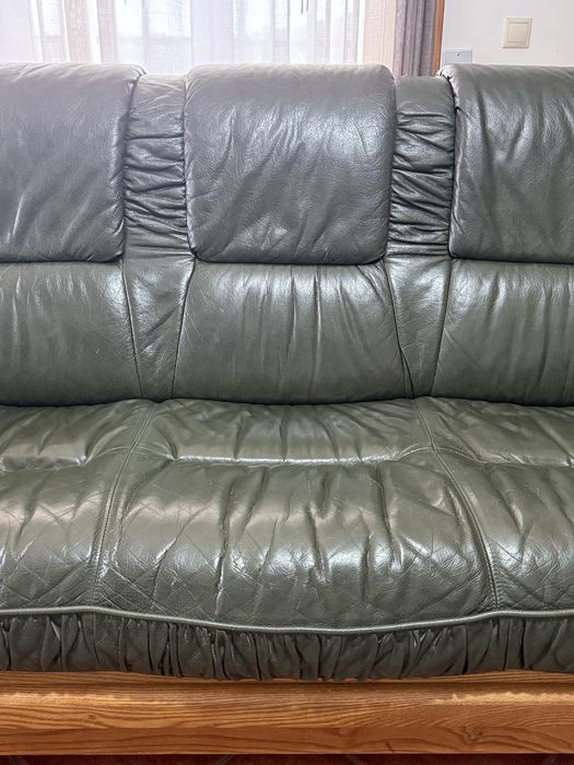 Sofá c/ dois cadeirões