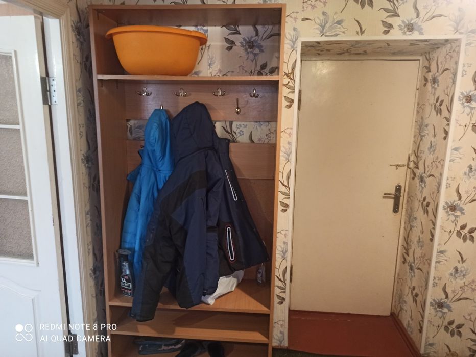 Продам дві кімнати в гуртожитку