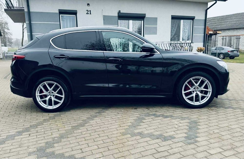 Alfa Romeo Stelvio TI