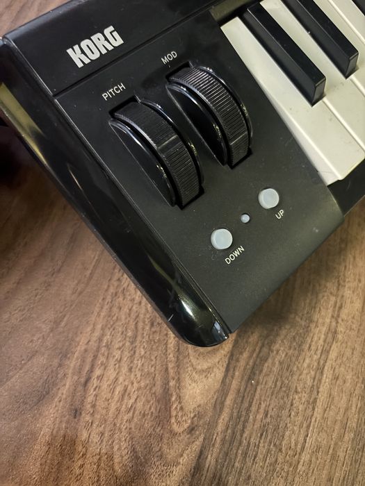 Teclado midi Korg MicroKEY 37