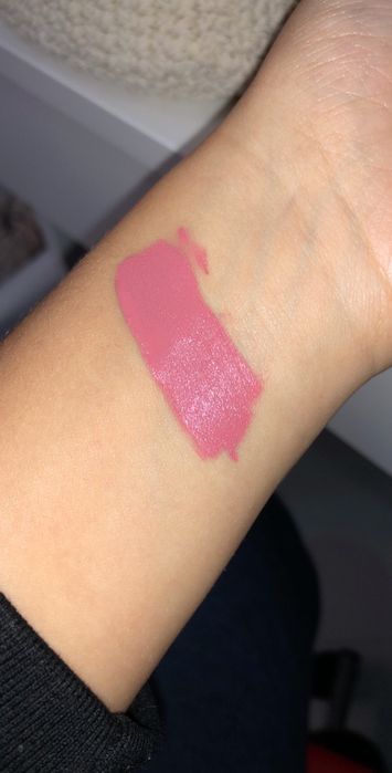 Kylie Jenner Lipstick – Authentic64332160449281123