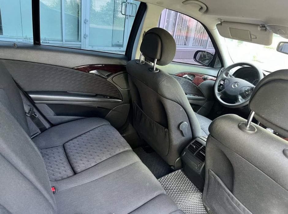 Продам мерседес w211
