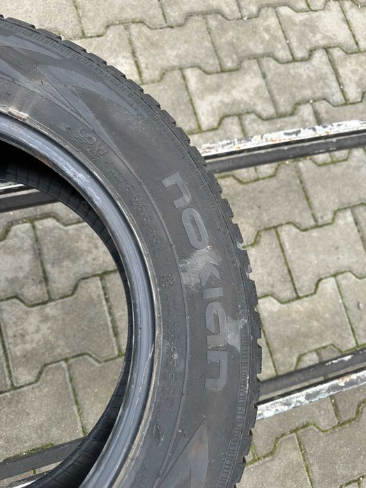 215/60r16 Nokian zimowe / para 2szt