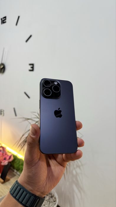 Iphone 15 Pro 256 Gb Black Titanium Neverlock 93%