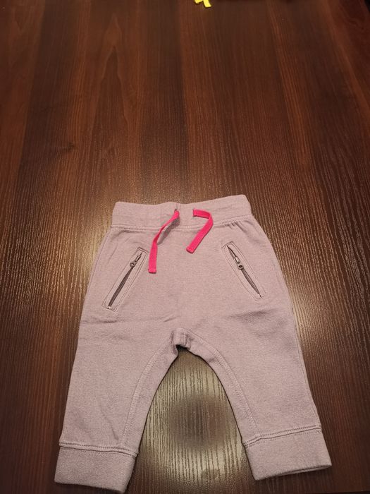 Spodnie dresowe roz 80