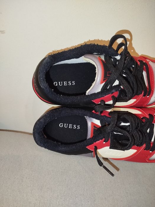 Buty uniseks marki Guess Ancona II