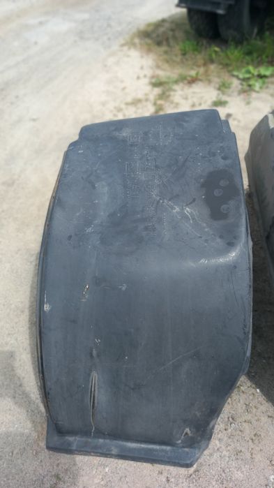 Підкрилки камаз .Передні