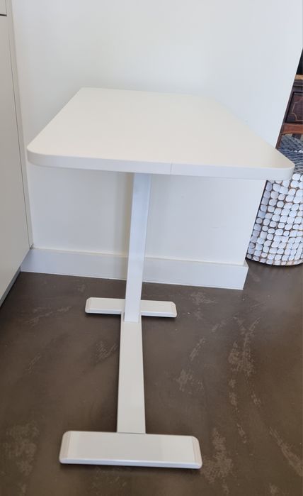 Secretária elevatória LUNDTOFT 40x70 branco