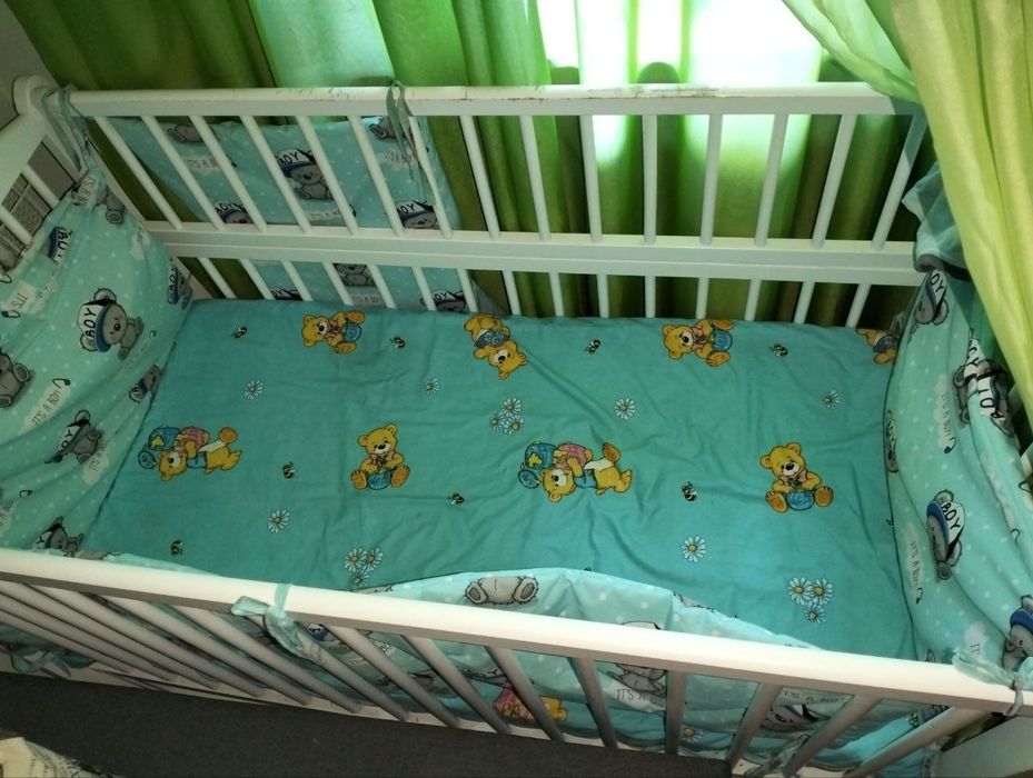 Ліжко з маятника дитяче