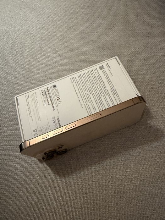 Iphone 16 pro  128 bateria 90%