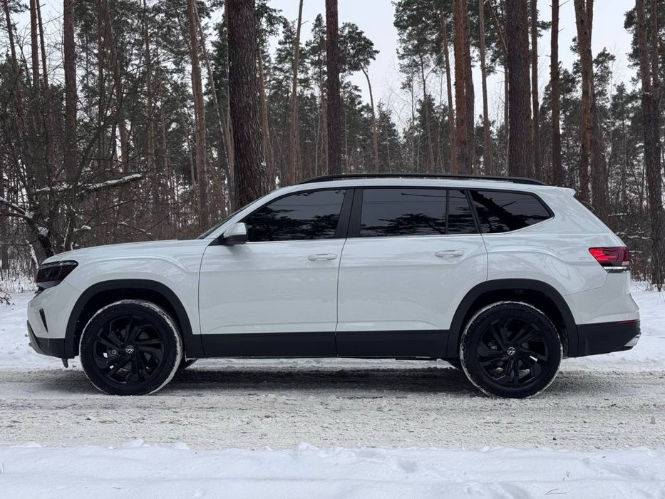 Volkswagen Atlas 2021 року, 3.6 бенз, передній привід, 113 т.км