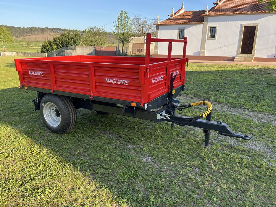 Reboque agricola tribasculante 2500kg