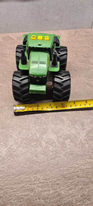 Traktor John Deere
