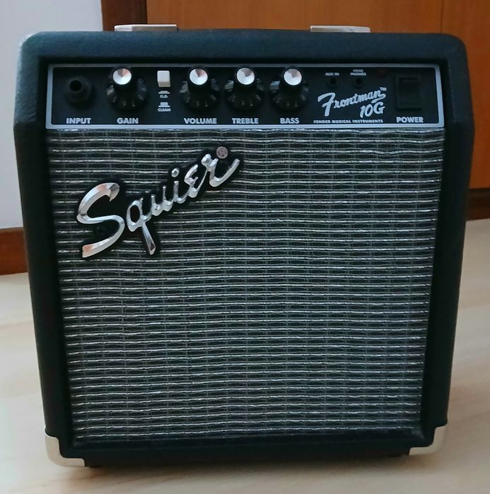 Amplificador de Guitarra - Squier Frontman 10G