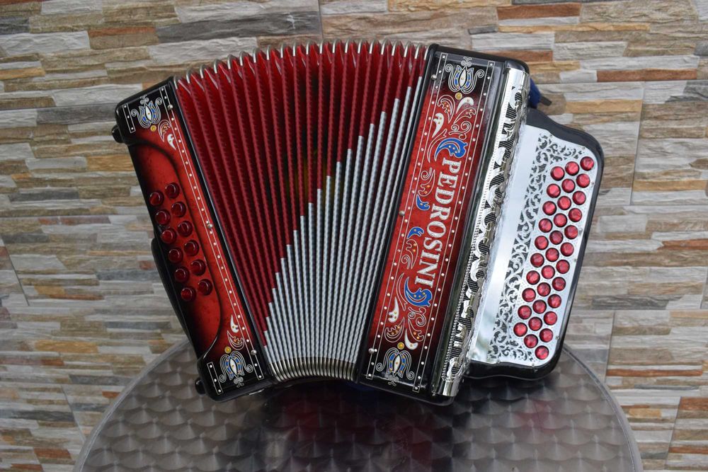 Concertina Pedrosini 4 Voz  Direta Fa La Re