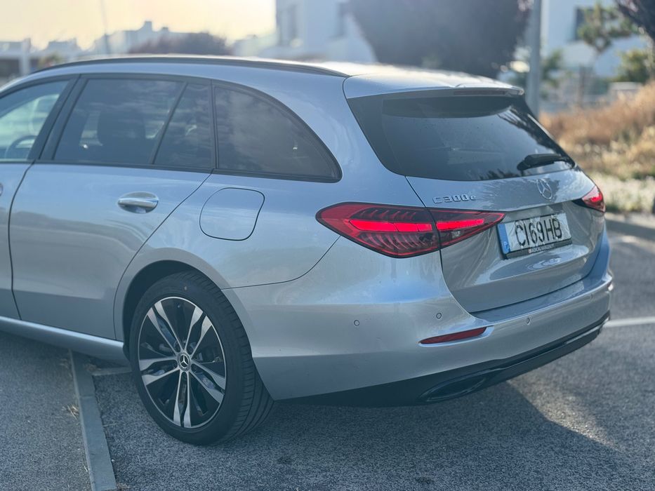 Mercedes Benz C300e avantgarde 2023