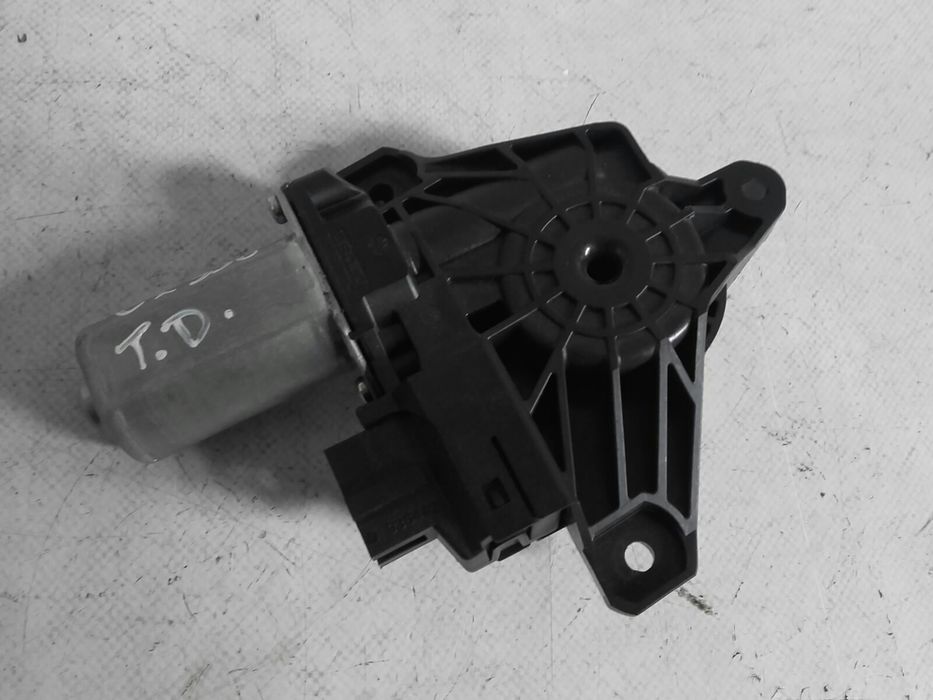 Motor vidro trás direito MERCEDES-BENZ GLA (X156)