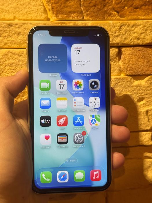 iPhone 11 64GB White, ідеальний стан, все працює