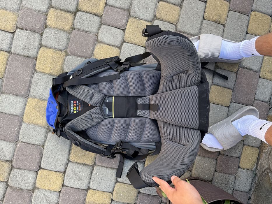 Трекінговий рюкзак Lowe Alpine