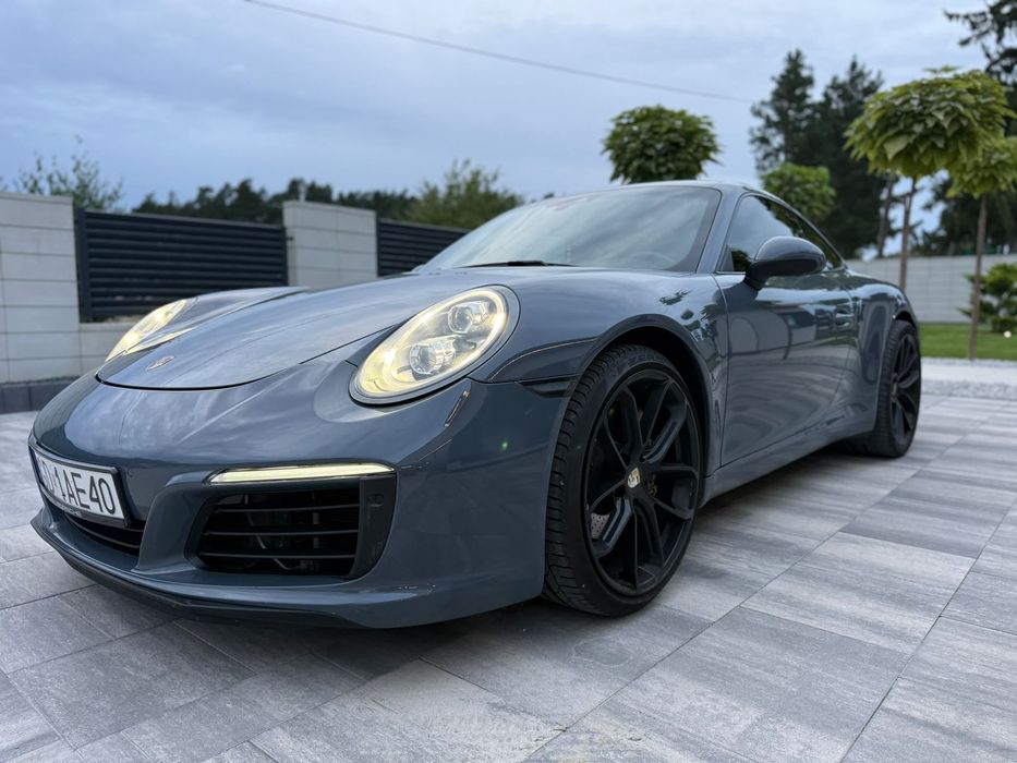 Porsche 911