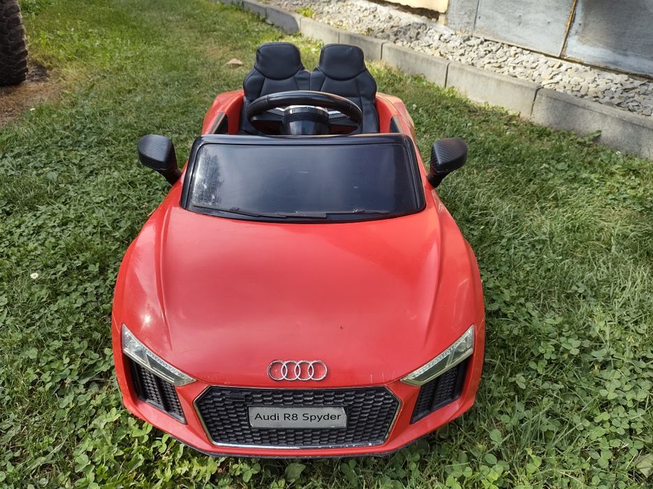 Auto samochód na akumulator z pilotem zdalnego sterowania Audi R8 Spyder