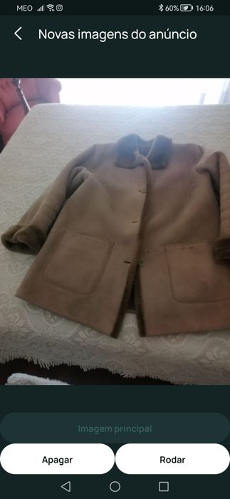 Livro(Mulher Procura Homem..)+Gabardine castanha+Casaco de nobuco com pêlo
de Gaby Haupt