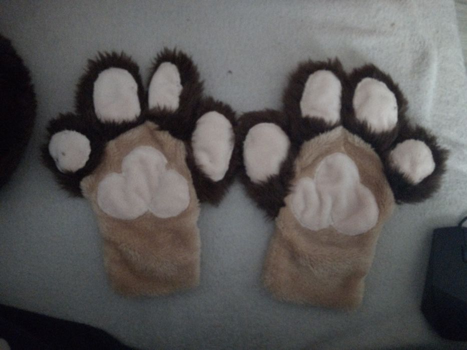 Fursuit mini partial hiena