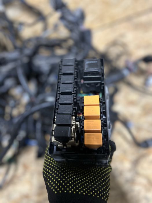 Блок запобіжників з проводкою Nissan Rogue t33 1.5 2022-2025