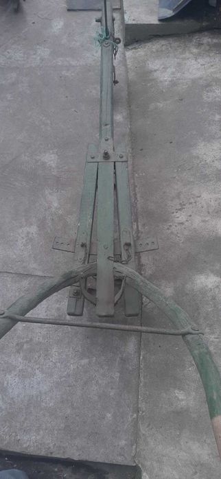 Плужок, сапки кінні.