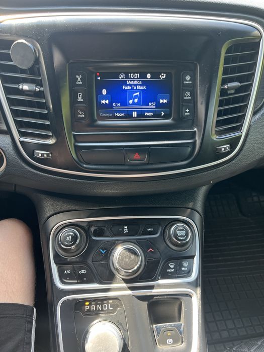 Chrysler 200 2015