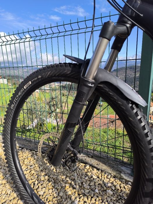 Specialized Camber M 29