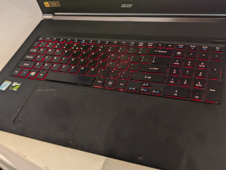 Acer Nitro VN7 791G Gaming 17,3' i5 NVIDIA GeForce16GB RAM SSD 256GB