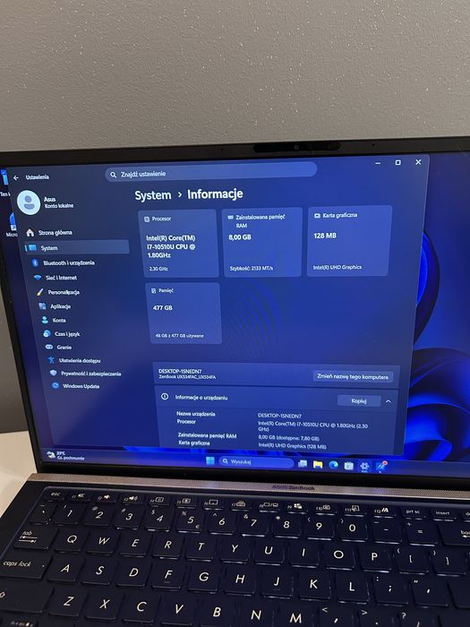 ASUS ZenBook 15 (UX534FA) | i7-10510U / 8GB RAM / 512GB SSD / ScreenPad