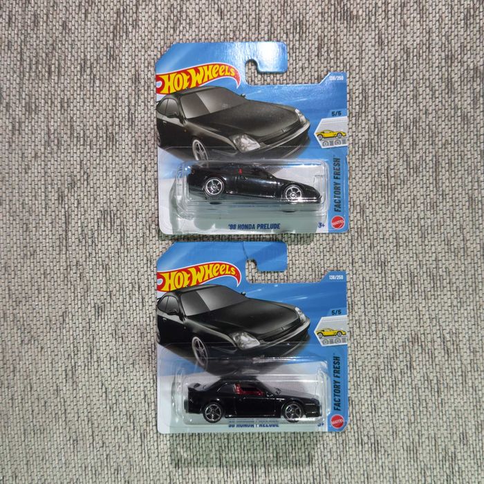 Hot Wheels Honda Civic + Prelude + Moto RC30 (Selados)