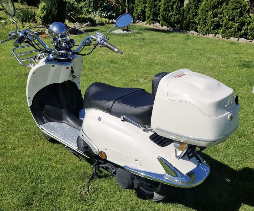 Retro Skuter 125cm3